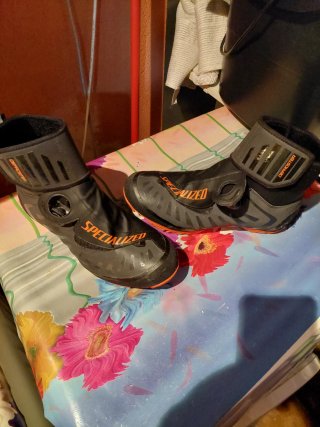 Botas Specialized Defroster Negras/Naranjas