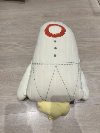 Cojín Cohete Zara Home Blanco y Amarillo