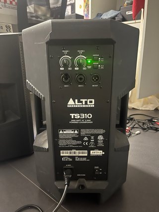 2 Altavoces Alto Professional TS310 + 1 Trípode