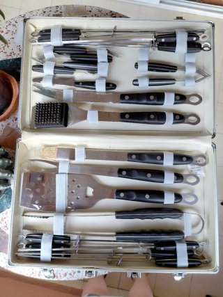 Set Barbacoa BergHOFF 30 piezas. Alta calidad