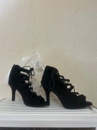Botines de baile con cordones