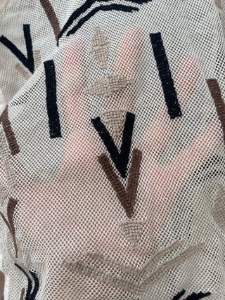 Top Bershka bordado blanco y marrón Talla XS