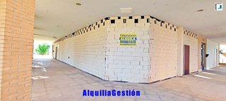 Local comercial en alquiler en Alovera