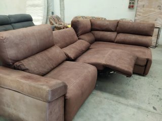 Sofá chaiselongue eléctrico marrón