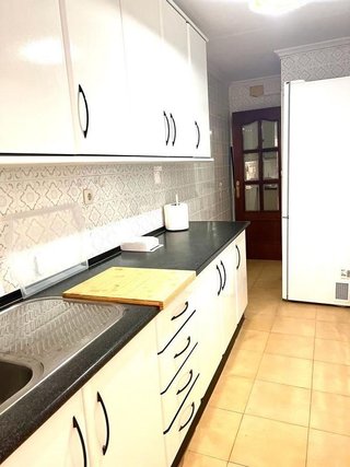 Piso en alquiler en Cruz Roja en Sevilla