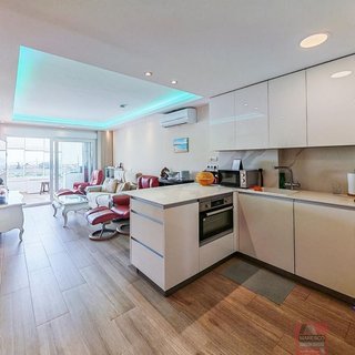 Piso en venta en Puerto de la Torre - Atabal en Málaga