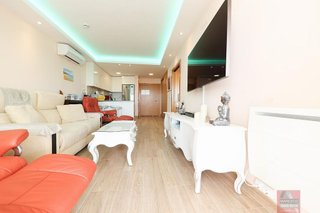 Piso en venta en Puerto de la Torre - Atabal en Málaga