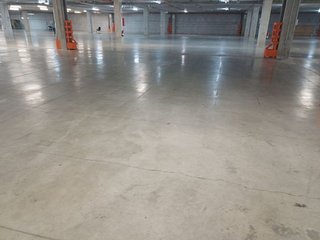 Nave industrial en alquiler en Zona Industrial en Barbera del Vallès