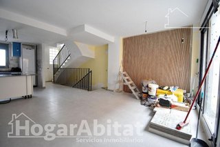 Casa adosada en venta en Poblets (els)