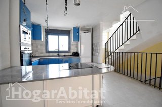 Casa adosada en venta en Poblets (els)
