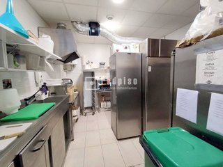 Local comercial en alquiler en Azucaica - Santa María de Benquerencia en Toledo