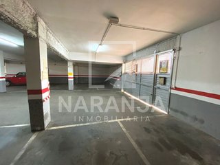 Garaje en venta en Singuerlín - Can Franquesa - Les Oliveres en Santa Coloma de Gramanet