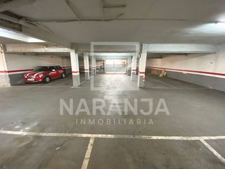 Garaje en venta en Singuerlín - Can Franquesa - Les Oliveres en Santa Coloma de Gramanet