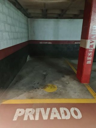 Garaje en alquiler en Ciudad Vieja en Coruña (A)