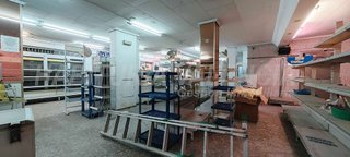 Local comercial en venta en Els Orriols en Valencia
