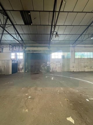 Nave industrial en venta en Camarma de Esteruelas
