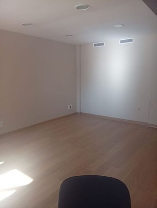 Local comercial en venta en Tres Olivos - Valverde en Madrid