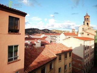 Piso en alquiler en Centro en Teruel
