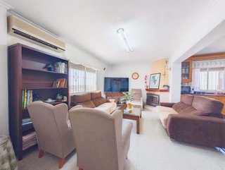Chalet en venta en Peña de las Águilas en Elche