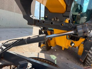 JOHN DEERE 772GP AWD **MATRICULADA**