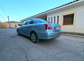 Toyota Avensis 2008