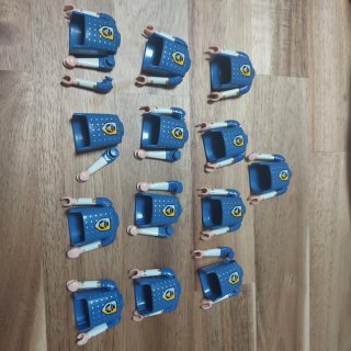 13 Torsos y Brazos Playmobil Caballeros