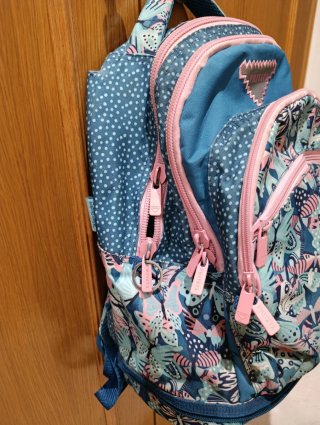 Mochila escolar con estampado de mariposas