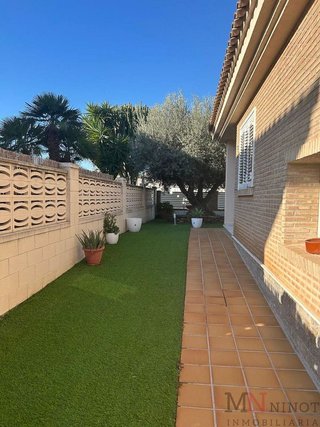 Chalet en alquiler en Curva - Heliópolis en Benicasim/Benicàssim