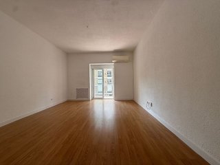 Piso en alquiler en Nueva España en Madrid
