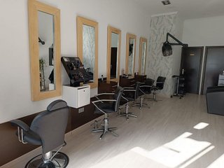 Local comercial en alquiler en Recatelo - O Carme en Lugo
