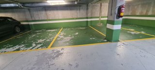 Garaje en venta en Ensanche - Sar en Santiago de Compostela