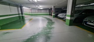 Garaje en venta en Ensanche - Sar en Santiago de Compostela
