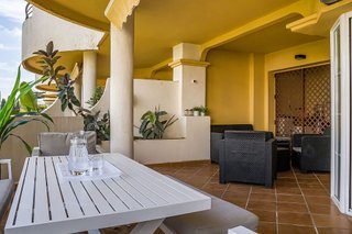 Dúplex en venta en Nueva Andalucía en Marbella