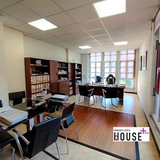 Local comercial en venta en Centro en Avilés