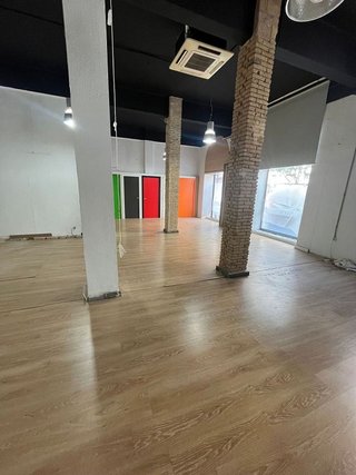 Local comercial en alquiler en El Pilar en Valencia