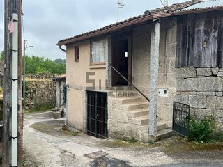 Chalet en venta en Amoeiro