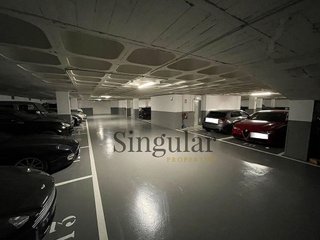 Garaje en venta en Sant Gervasi - Galvany en Barcelona