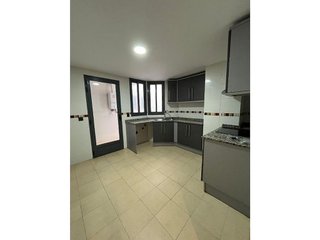 Piso en alquiler en Torrefiel en Valencia