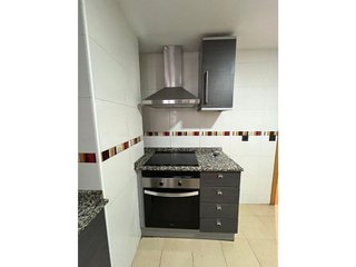 Piso en alquiler en Torrefiel en Valencia