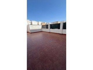Piso en alquiler en Torrefiel en Valencia
