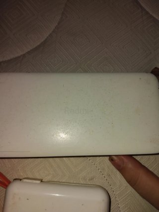 Lote de Cargadores  portátiles  blancos
