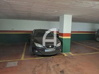 Garaje en venta en Centro Ciudad en Fuengirola