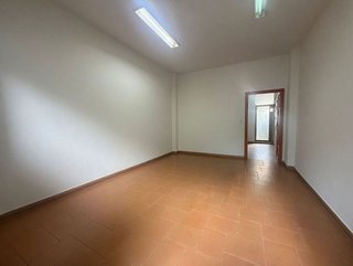 Local comercial en venta en Canillas en Madrid