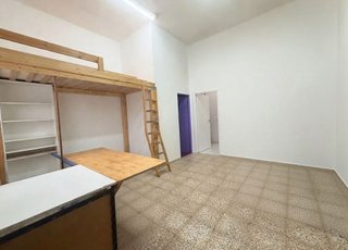 Local comercial en venta en Canillas en Madrid