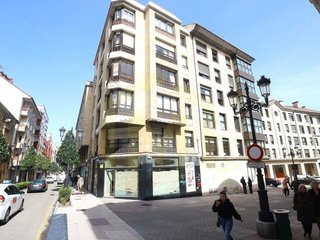 Local comercial en venta en Santo Domingo en Oviedo