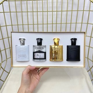 Set de Perfumes 4x30ml nuevos en caja sellada