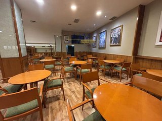 Local comercial en alquiler en Pº Zorrilla - Cuatro de Marzo en Valladolid
