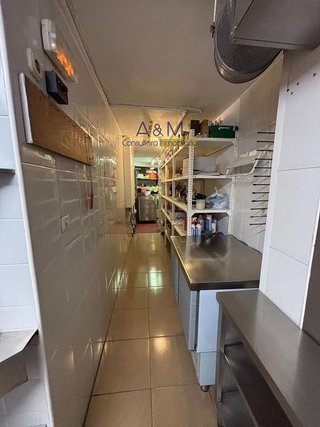 Local comercial en alquiler en Pº Zorrilla - Cuatro de Marzo en Valladolid