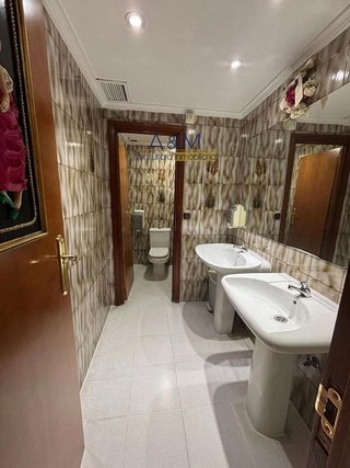 Local comercial en alquiler en Pº Zorrilla - Cuatro de Marzo en Valladolid