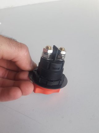 Interruptor de desconexion de bateria